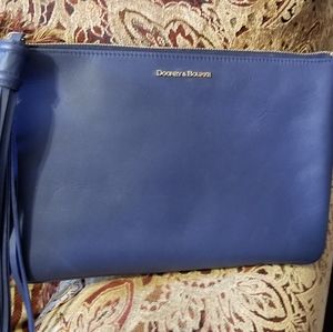 Dooney and Bourke wristlet